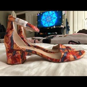 Free People Marigold sandal 👡 Heel size 39 NIB
